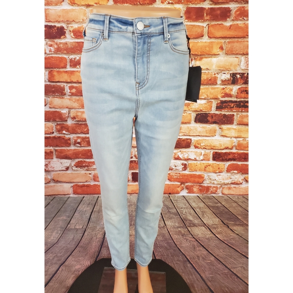True Religion Caia Ultra High Rise Jeans Sz 31 NWT - Picture 3 of 4